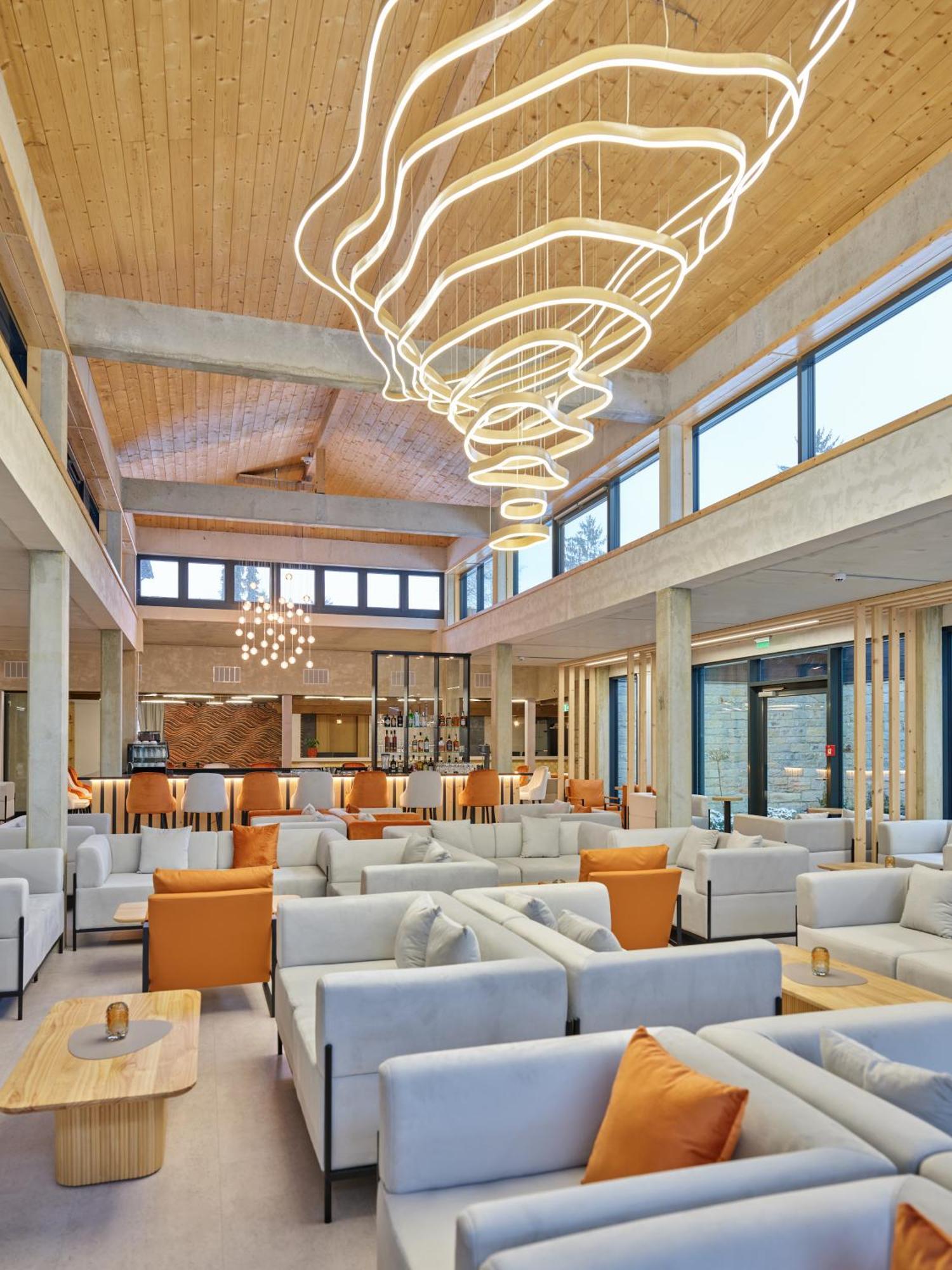 Das Dreiburgensee Naturhotel & Spa Thurmansbang Buitenkant foto